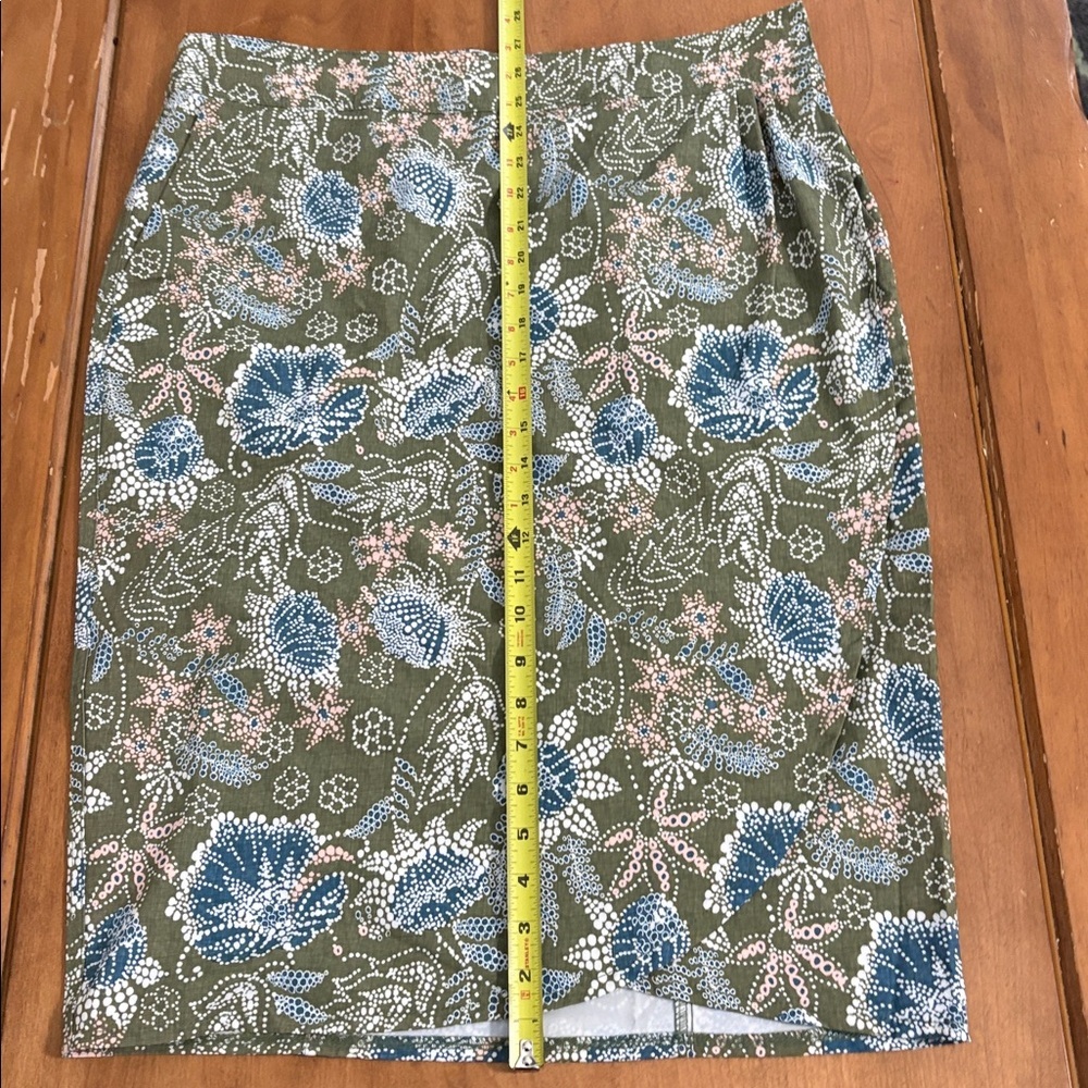 Ripskirt Hawaii Olive Floral Wrap Skirt Size Large - Picture 3 of 11